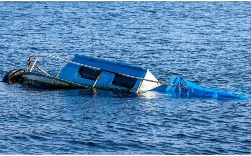 23 Dead, 6 Missing As Boat Capsizes In Philippine Lake | Report.az