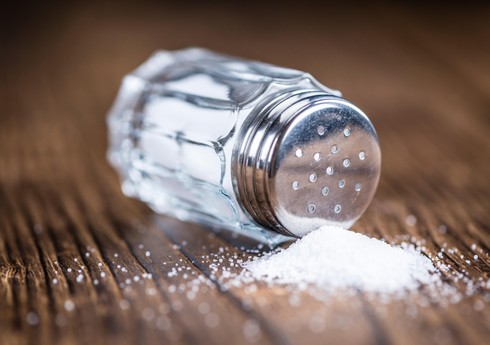 Азербайджан начал экспортировать соль в еще одну страну