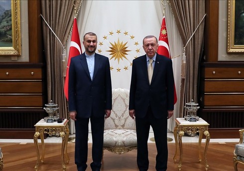 Эрдоган встретился с главой МИД Ирана