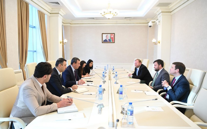 US State Department rep visits Azerbaijani parliament