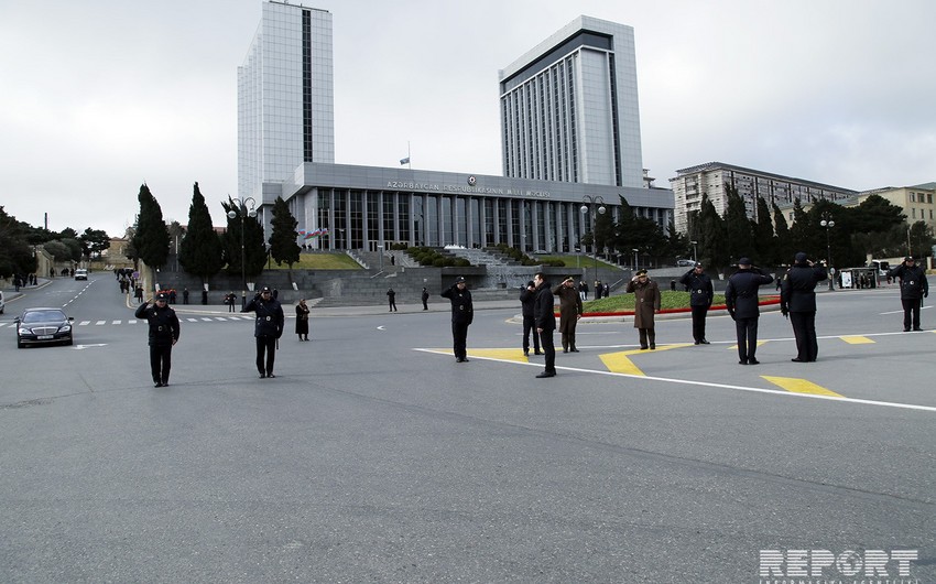 В Азербайджане минутой молчания почтили память жертв трагедии 20 Января