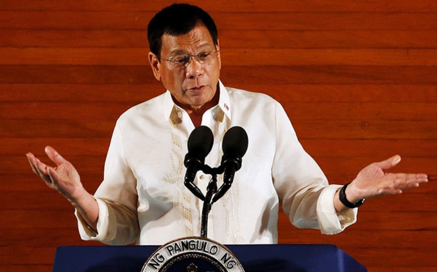 Президент Филиппин заявил об отказе от закупок оружия в США