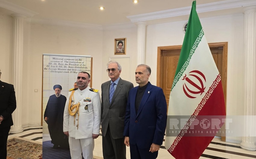 Полад Бюльбюльоглу посетил резиденцию посла Ирана в Москве