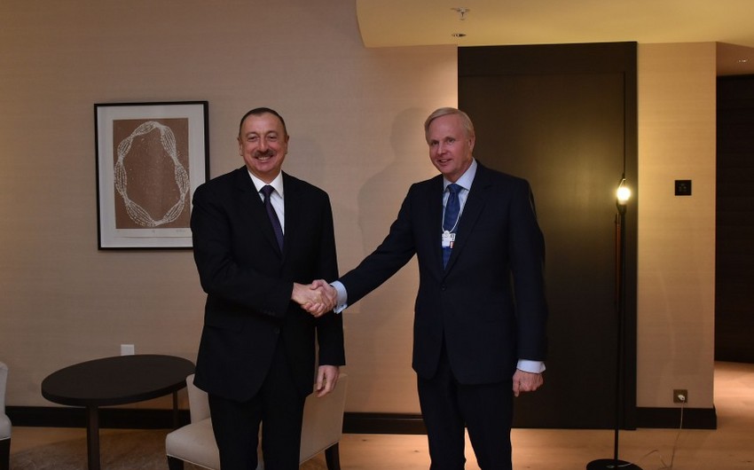 ​Azərbaycan prezidenti BP şirkətinin baş icraçı direktoru ilə görüşüb