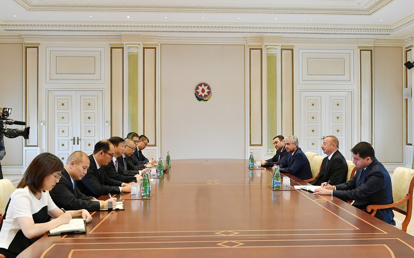 Президент Ильхам Алиев принял делегацию Центрального Комитета Коммунистической партии Китая