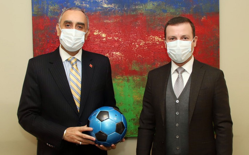 Исполнительный вице-президент АФФА встретился с послом Марокко