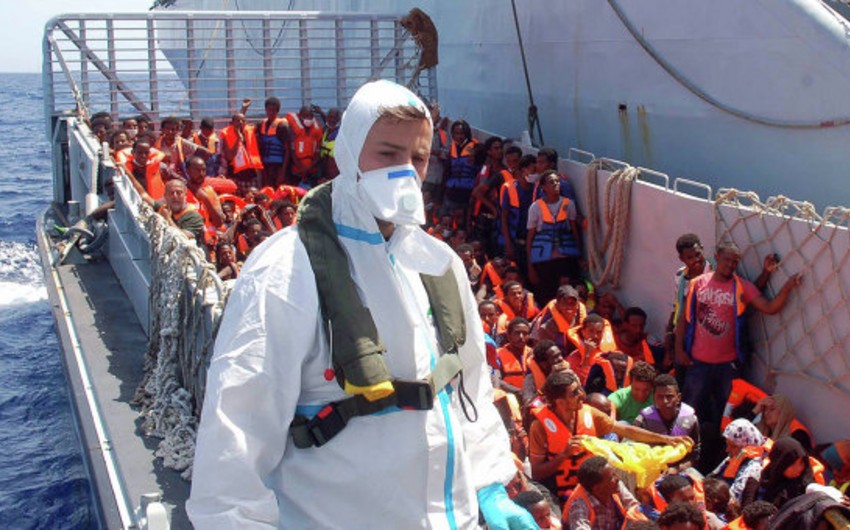 ​В Средиземном море во вторник спасли около 4,5 тыс. мигрантов