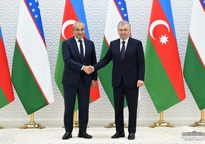 Президент Узбекистана выступил за дальнейшее развитие полномасштабного сотрудничества с Азербайджаном