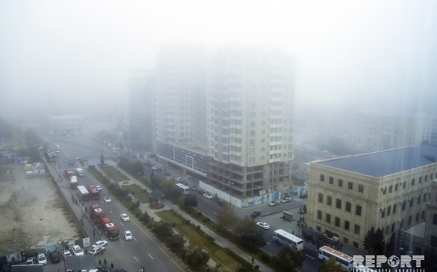 Минэкологии предупредило об увеличении количества пыли в воздухе в Баку