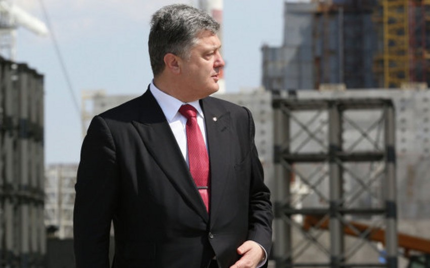 Порошенко: после Минска-2 на Украине установилось псевдоперемирие