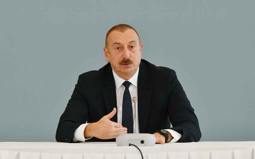 Президент: Азербайджан поддерживает территориальную целостность Украины и всех других стран