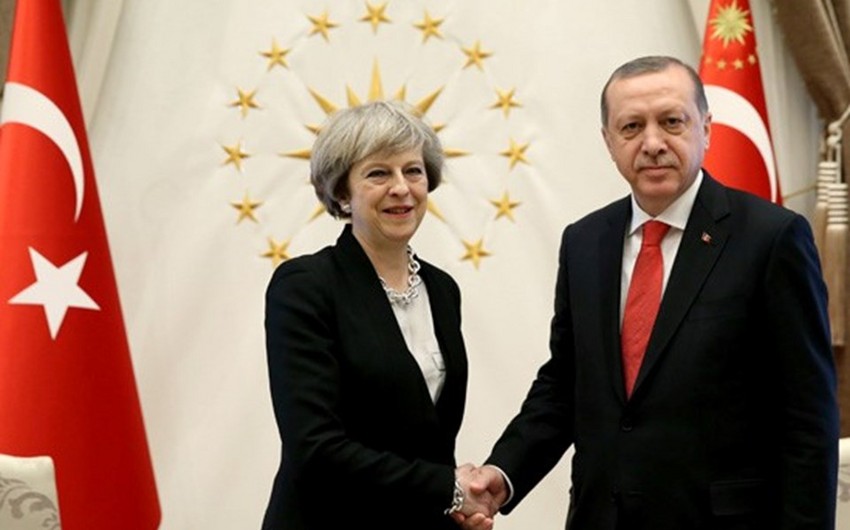UK Premier Theresa May and Turkish leader Erdoğan met in Ankara