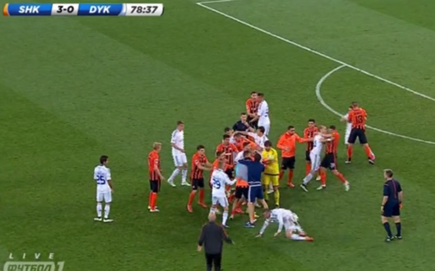 Ukrainian Shakhtar and Dynamo match turned into a brawl - VIDEO
