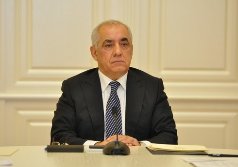 Премьер-министр Азербайджана прибыл с официальным визитом в Россию