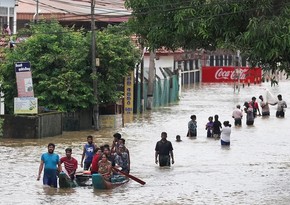 Sri Lanka closes schools as floods hammer Colombo