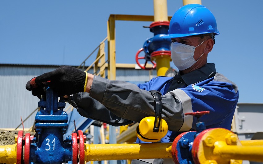 Цена фьючерсов на газ в Европе вновь превысила 1000 долларов 
