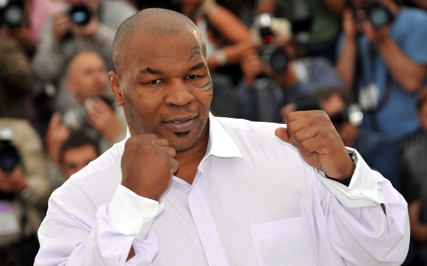 Mike Tyson insults reporter on live TV