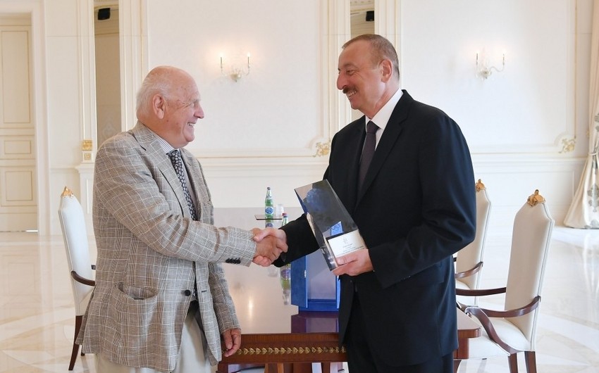 President Ilham Aliyev received President of European Olympic Committees