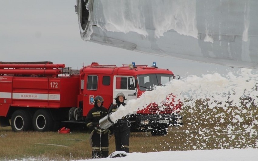 Число пострадавших в результате жесткой посадки самолета в России возросло до 49 человек