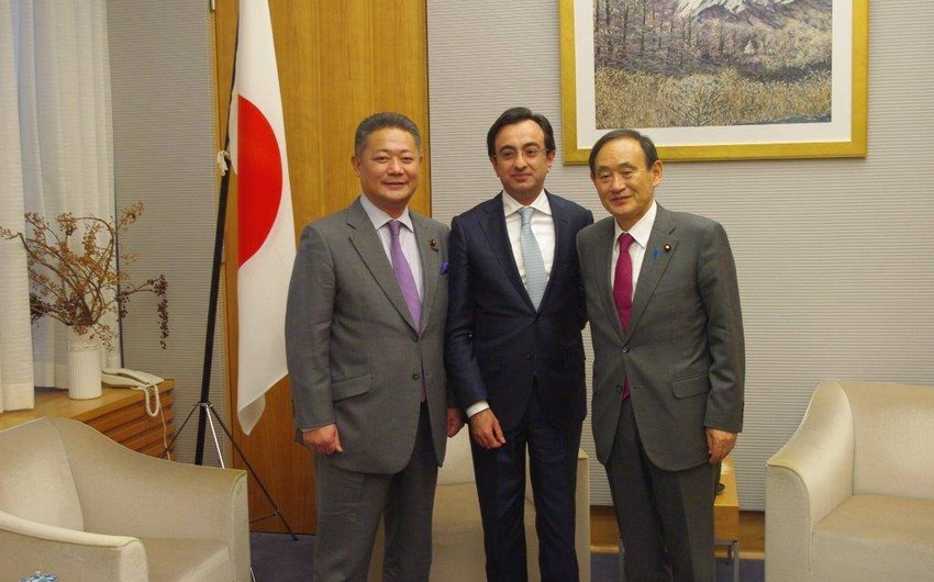 Посол Азербайджана встретился с руководителем канцелярии премьер-министра Японии