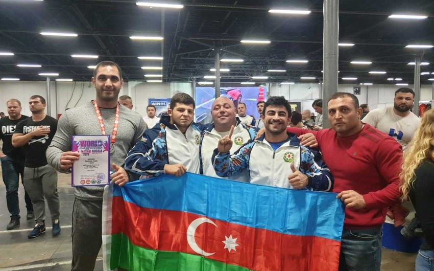 Azərbaycan idmançıları Moskvada dünya rekordunu qıraraq çempion oldular
