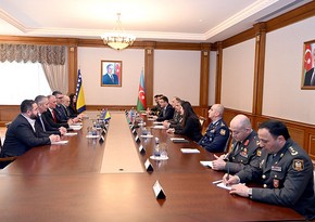 Azerbaijan, Bosnia and Herzegovina discuss strengthening military ties