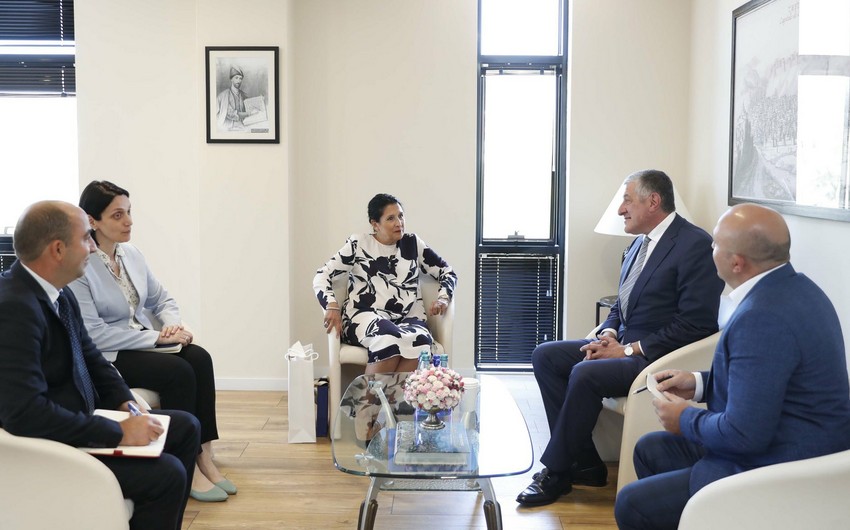 Президент Грузии попрощалась с послом Азербайджана