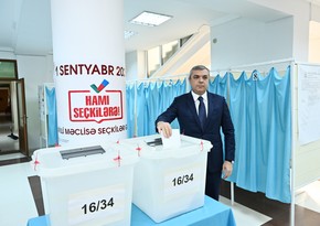 Head of presidential administration casts his vote in Azerbaijan parliamentary elections