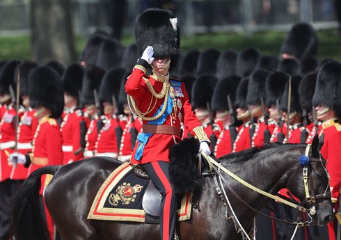 Принц Уильям принял участие в генеральной репетиции парада в честь дня рождения Карла III