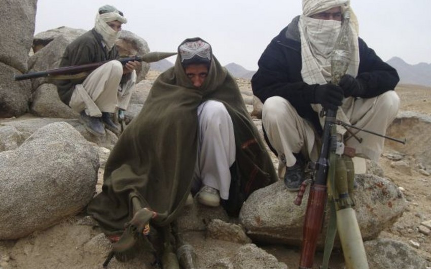 ​Боевики Талибана окружили 150 полицейских на юге Афганистана