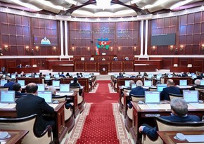 Plenary meeting of Azerbaijani parliament kicks off