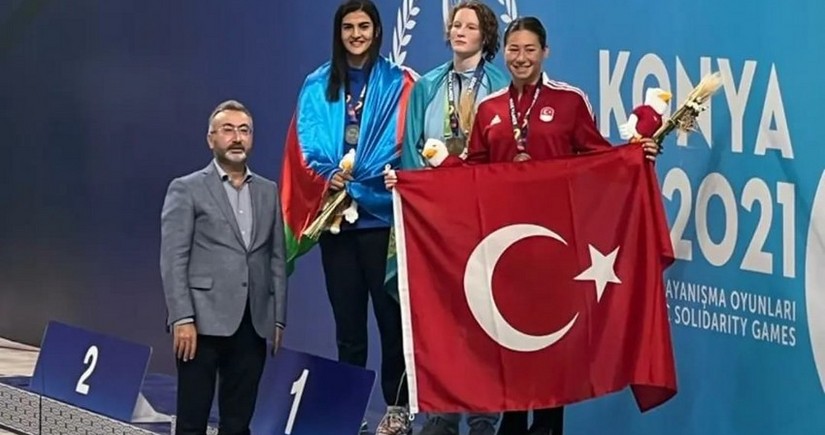 Азербайджанская пловчиха: Надеюсь выиграть золото на следующей Исламиаде