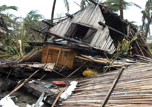 Число жертв урагана на Мадагаскаре превысило 130 человек