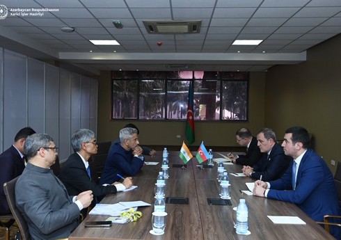 Главы МИД Азербайджана и Индии обсудили двустороннее и многостороннее сотрудничество