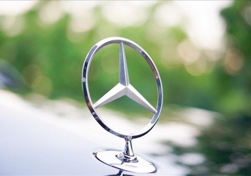 Mercedes-Benz объявил о полном уходе с российского рынка