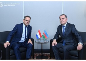 Azerbaijan's foreign minister informs his Dutch counterpart on Armenia's militarization