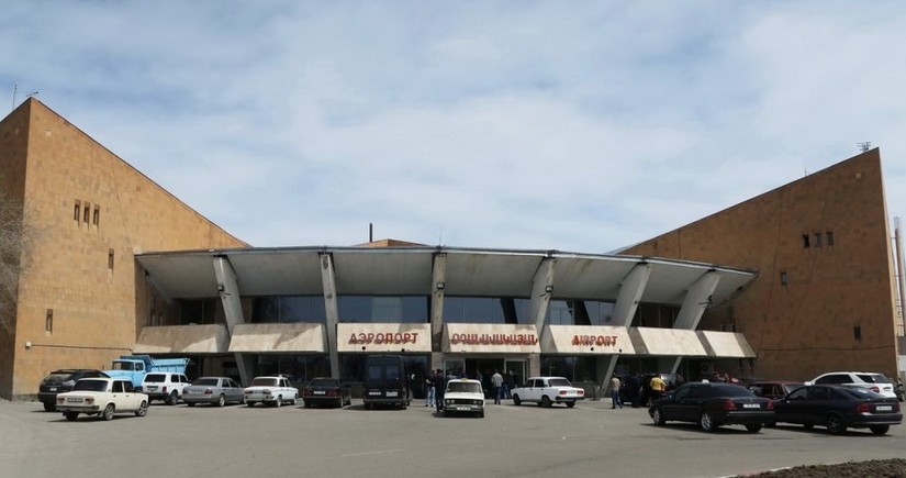 В МЧС Армении поступил сигнал о минировании аэропорта Ширак и станции в Гюмри