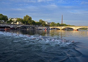 Olympic triathlon training swim cancelled due to dirty water in Seine