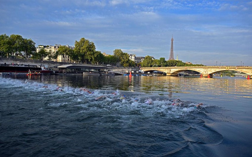 Olympic triathlon training swim cancelled due to dirty water in Seine