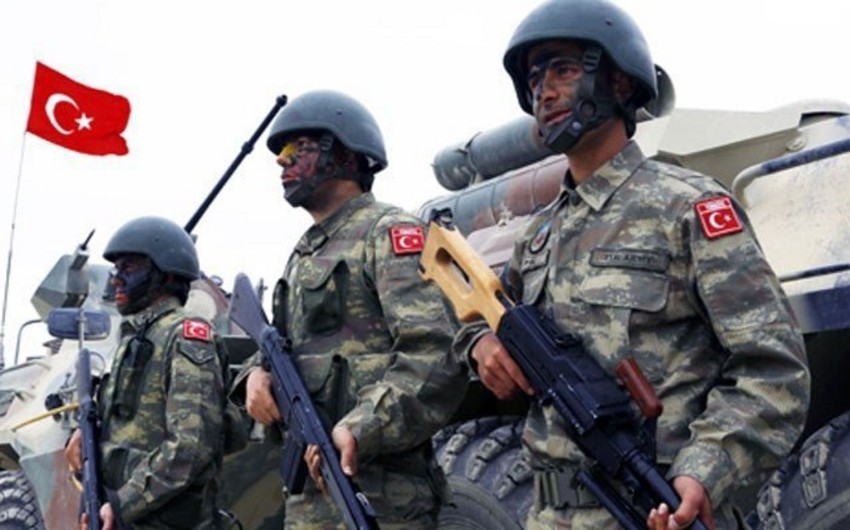 Турецкая армия нанесла удары по позициям террористов в Сирии