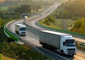Azerbaijan starts transporting goods by road to Pakistan, UK