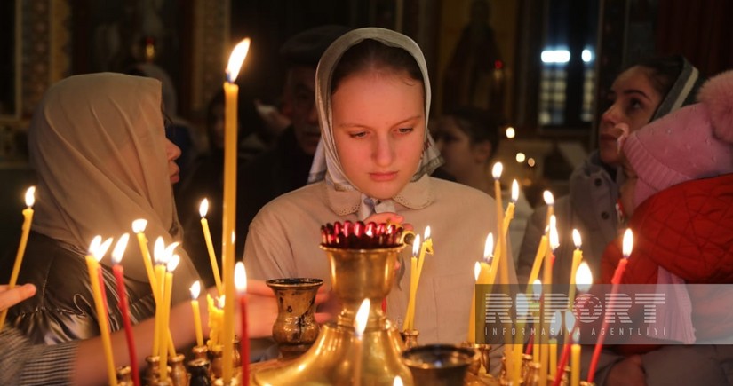 Azərbaycanda pravoslav xristianları Milad bayramını qeyd edirlər