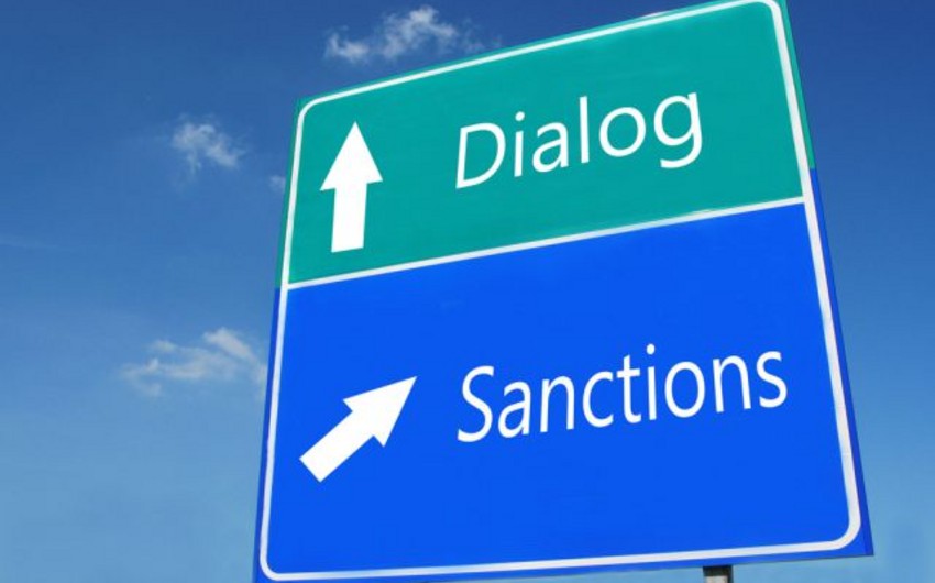 Белый дом: семерка на саммите может обсудить ужесточение санкций против России