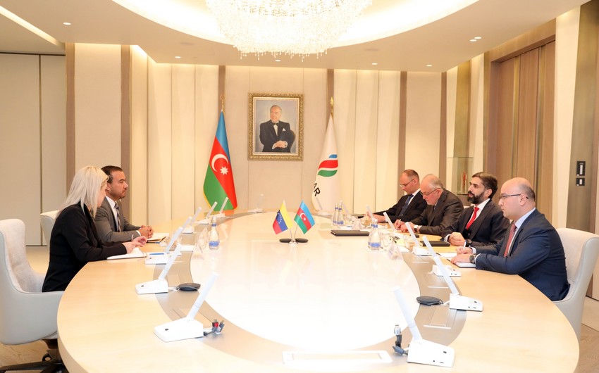 SOCAR discusses development of hydrocarbon resources with Venezuelan companies