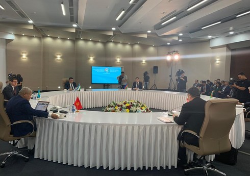 Азербайджан, Казахстан и Узбекистан подписали протокол по итогам встречи по объединению энергосистем 