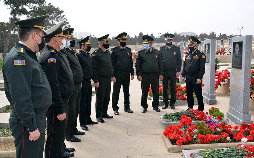 Почтена память Национального героя Азербайджана Шукюра Гамидова