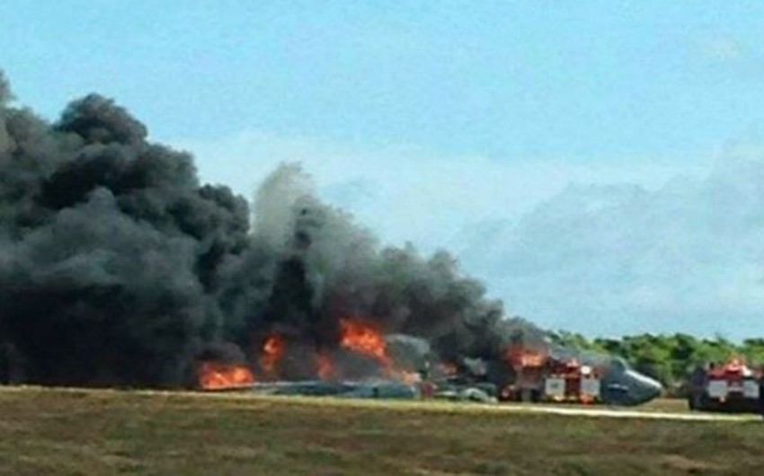 American B-52 bomber crashes in Guam