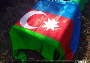 Азербайджанский солдат подорвался на мине и погиб