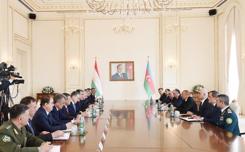 Azerbaijani, Tajik presidents held expanded meeting