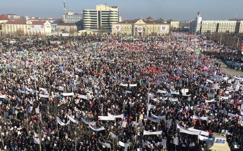 Grozny hosts rally in support of Muslims-Rohingyas
